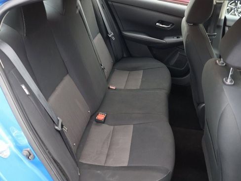 Used 2023 Nissan Sentra SV image 16