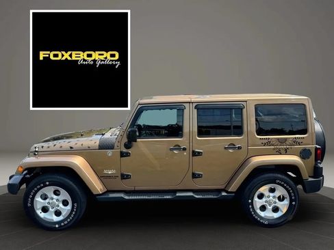 Used 2015 Jeep Wrangler Unlimited Sahara w/ Dual Top Group AWD/4WD image 8