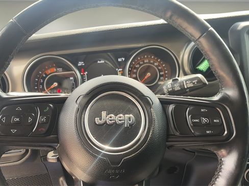 Used 2021 Jeep Wrangler Unlimited Sport AWD/4WD image 20