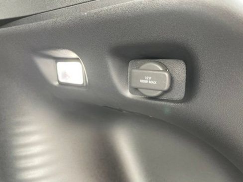 Used 2024 Honda HR-V Sport image 16