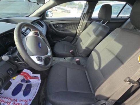 Used 2016 Ford Taurus Police Interceptor image 7