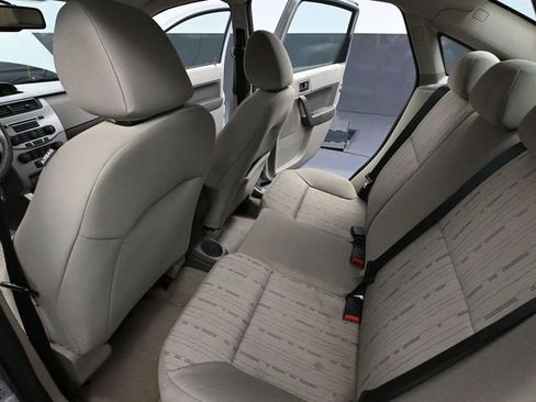 Used 2011 Ford Focus SE w/ 201A Rapid Spec Order Code image 33