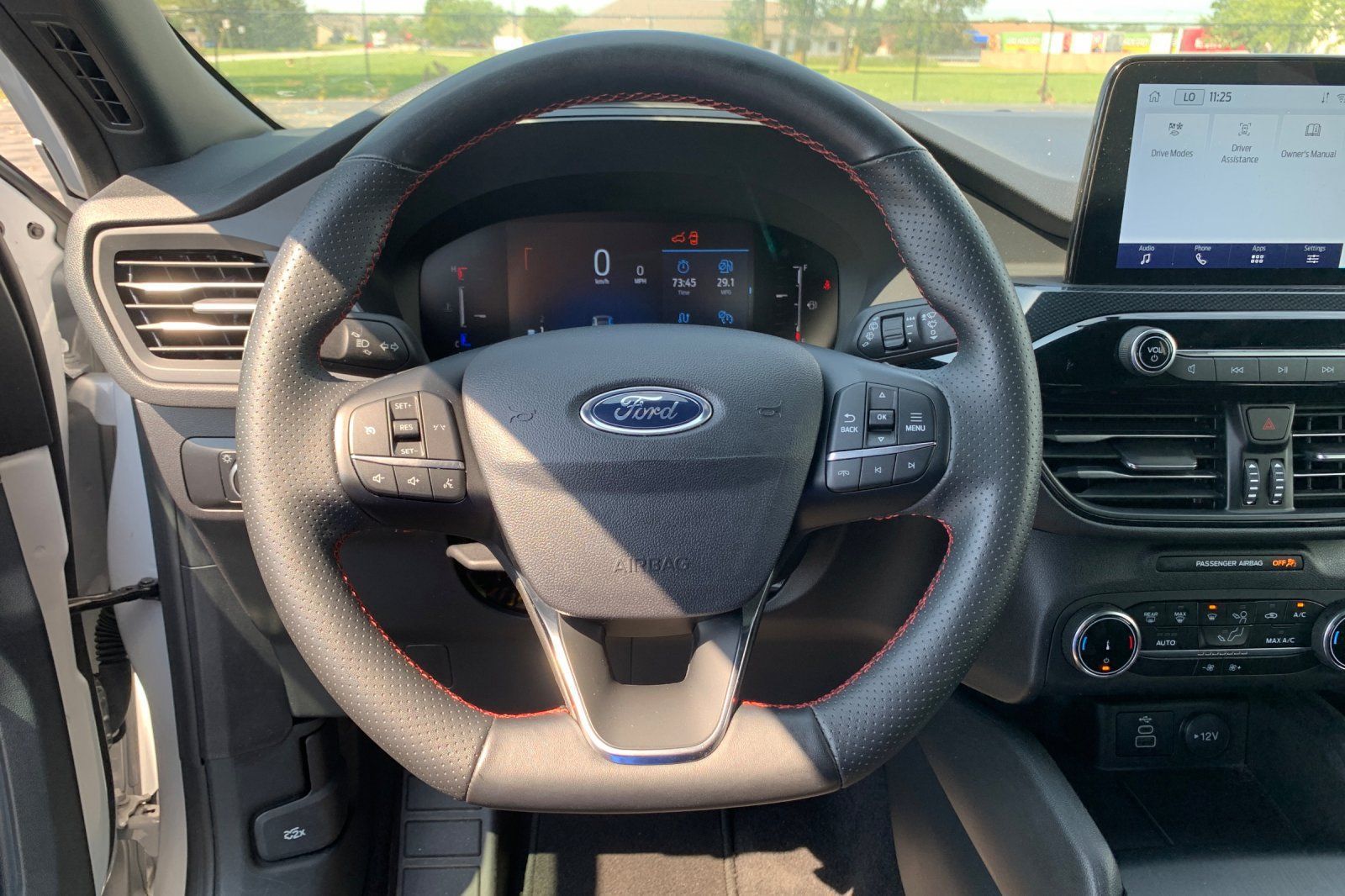 Used 2025 Ford Escape ST-Line FWD image 29