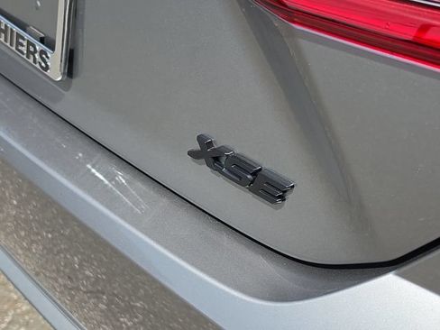 Used 2025 Toyota Camry XSE FWD image 6