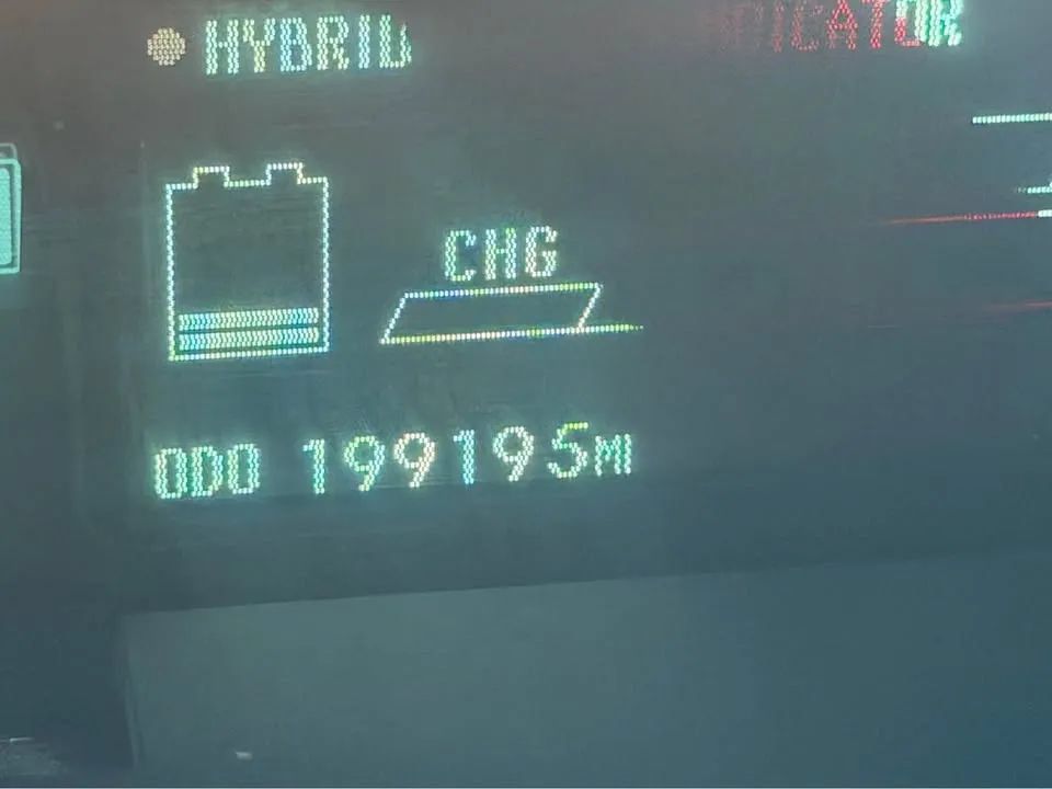 Used 2011 Toyota Prius Two FWD image 9