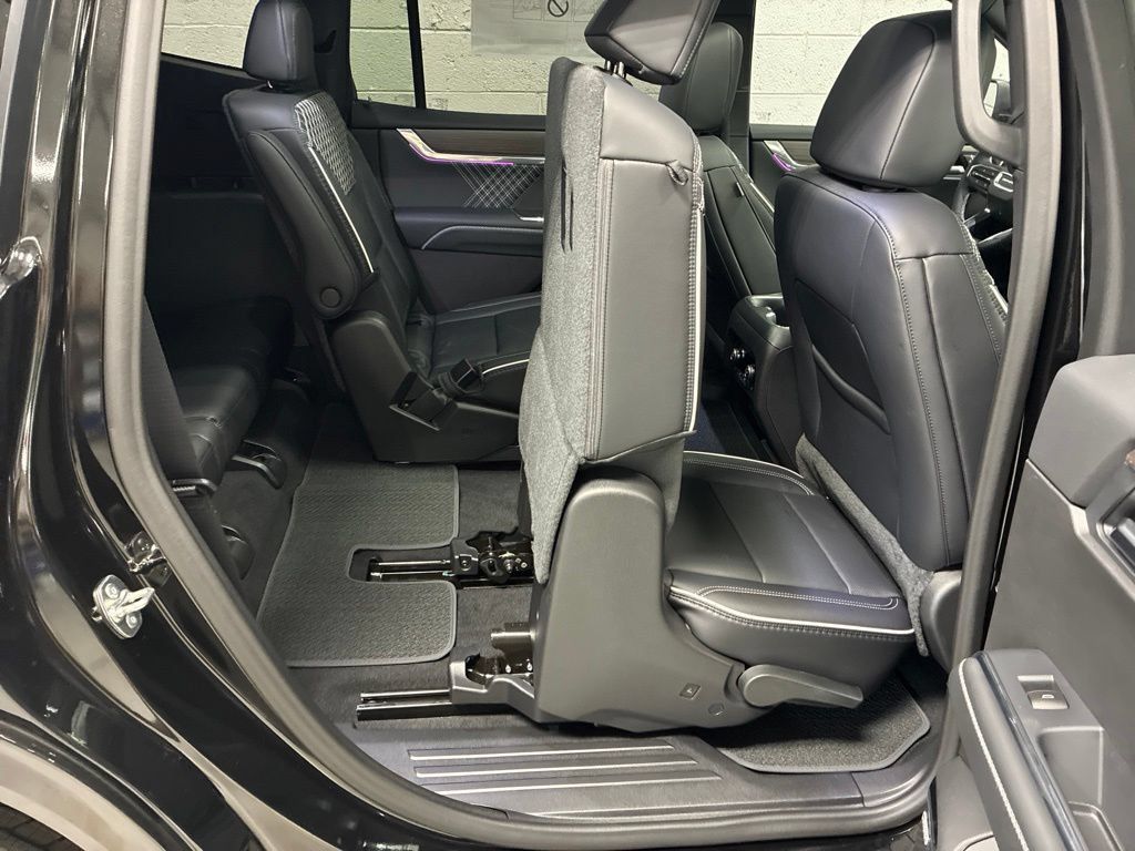 New 2027 GMC Acadia Denali AWD/4WD image 12