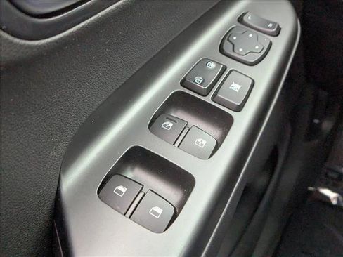 Used 2023 Hyundai Kona SEL w/ Convenience Package image 28