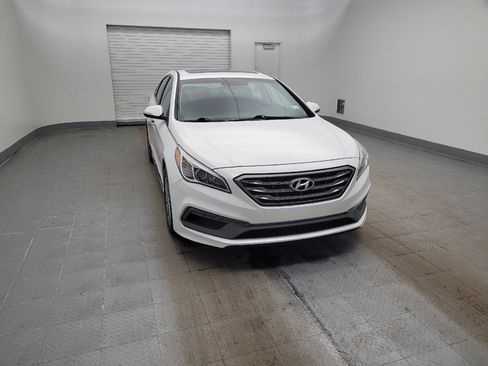 Used 2017 Hyundai Sonata Sport w/ Value Edition Package 02 image 14