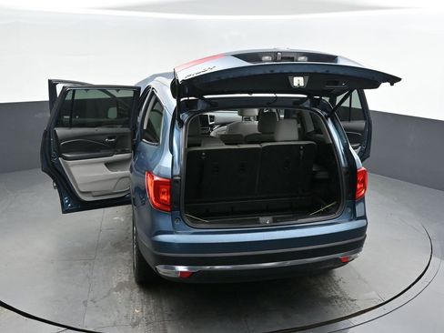 Used 2018 Honda Pilot Touring image 51