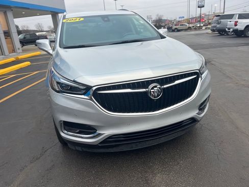 Used 2021 Buick Enclave Premium w/ Surround and Sites Package image 8