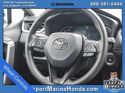 Used 2023 Toyota RAV4 XLE FWD image 8