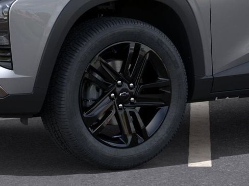 New 2026 Chevrolet Trax ACTIV w/ Sunroof Package FWD image 9