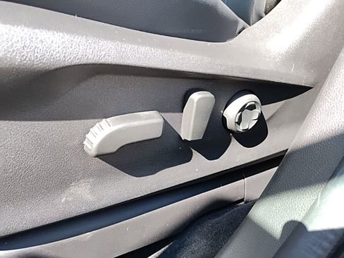 Certified 2025 Subaru Ascent Bronze Edition image 27