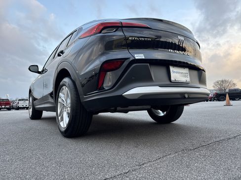 Used 2025 Buick Envista Preferred w/ Convenience I Package image 8