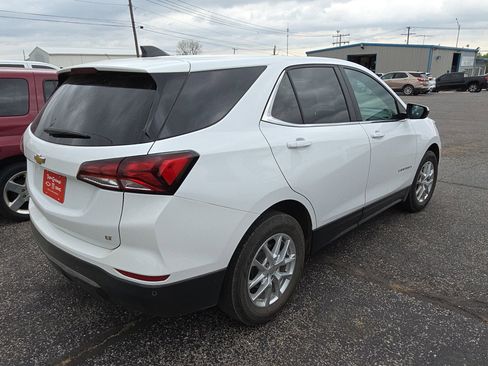 Used 2022 Chevrolet Equinox LT image 6