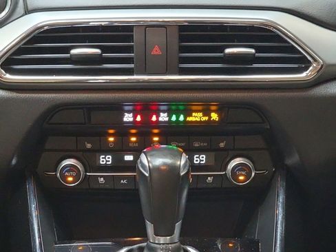 Used 2023 MAZDA CX-9 Touring Plus AWD/4WD image 21