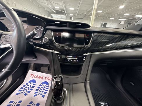 Used 2024 Cadillac XT6 Premium Luxury w/ Technology Package AWD/4WD image 14