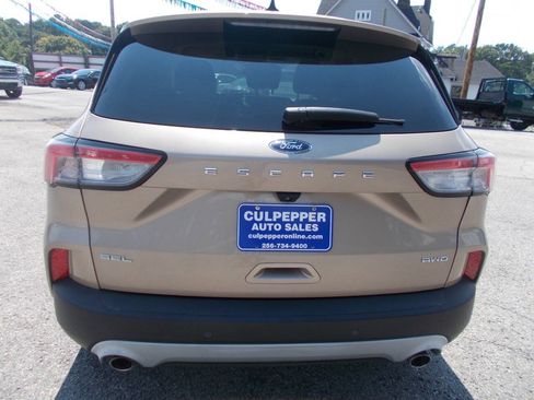 Used 2021 Ford Escape SEL AWD/4WD image 4