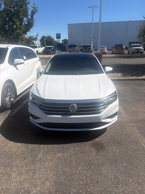 Used 2019 Volkswagen Jetta SE w/ Cold Weather Package FWD image 7