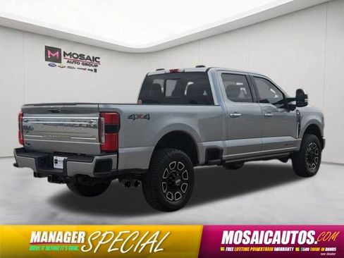 Used 2023 Ford F250 Platinum AWD/4WD image 7