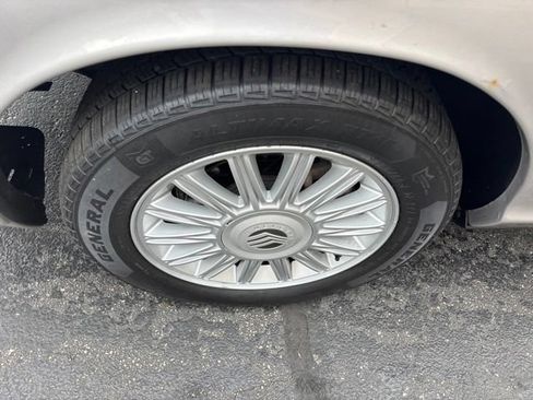 Used 2010 Mercury Grand Marquis LS RWD image 22
