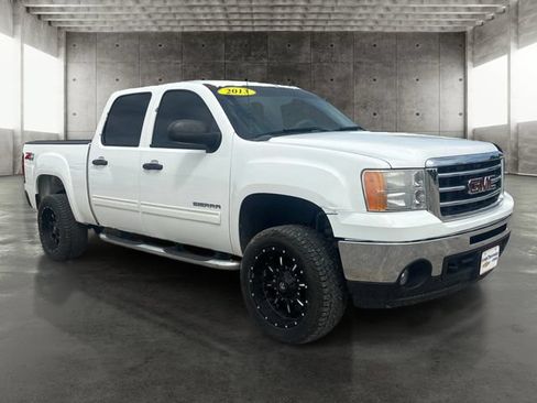 Used 2013 GMC Sierra 1500 SLE w/ Power Tech Package AWD/4WD image 3