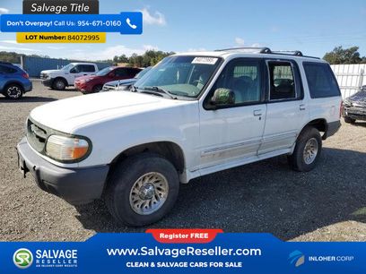 Used 2000 Ford Explorer XLS