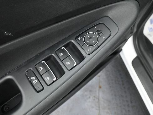 Used 2023 Hyundai Santa Fe SEL image 29