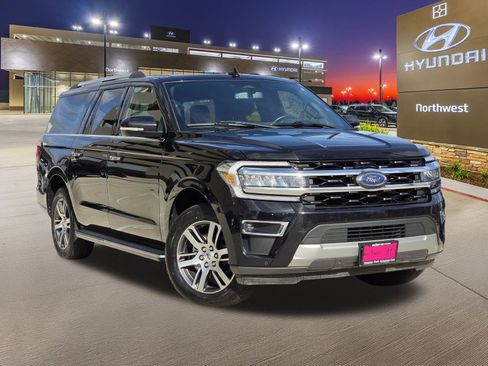 Used 2023 Ford Expedition Max Limited image 3