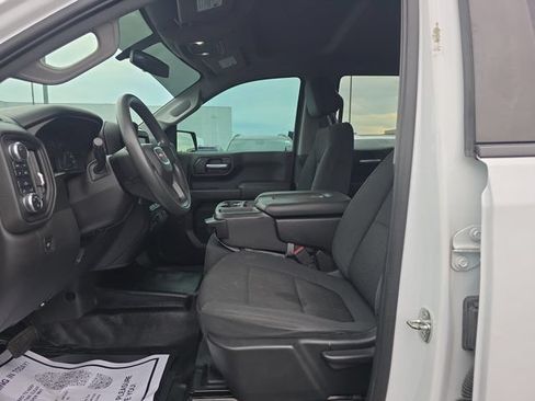 Used 2021 GMC Sierra 1500 4x4 Crew Cab w/ Convenience Package image 5