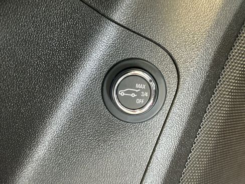 Used 2017 GMC Acadia SLE w/ Driver Alert Package I AWD/4WD image 20