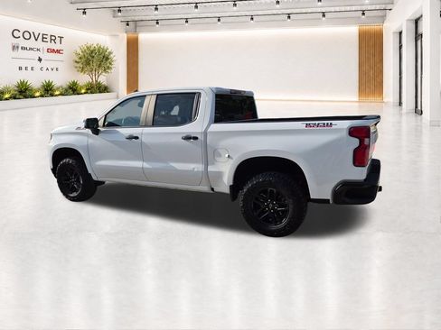 Used 2019 Chevrolet Silverado 1500 LT Trail Boss AWD/4WD image 8