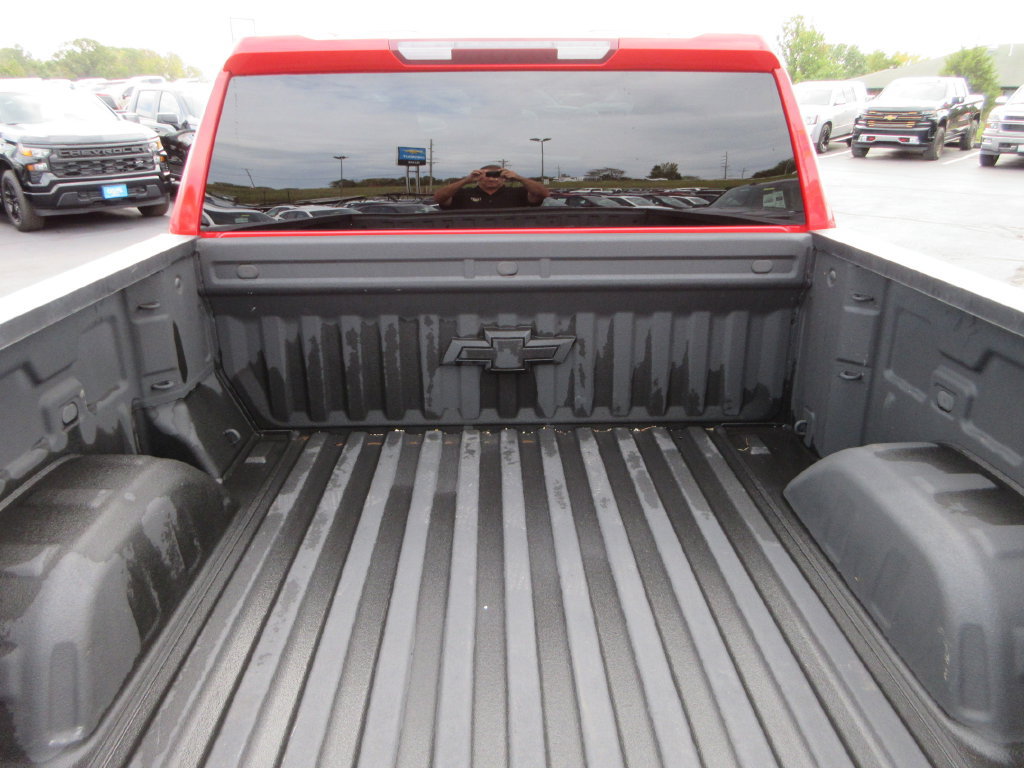 Certified 2022 Chevrolet Silverado 1500 Custom AWD/4WD image 10