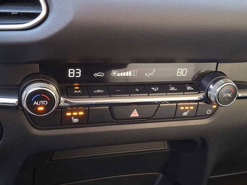 Used 2024 MAZDA CX-30 AWD 2.5 S w/ Preferred Package image 16