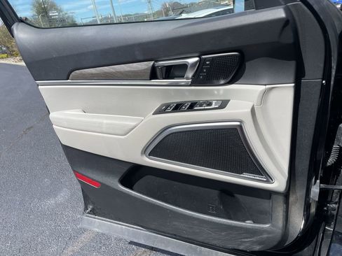 Certified 2021 Kia Telluride SX w/ SX Prestige Package AWD/4WD image 21