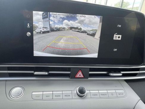 New 2026 Hyundai Elantra Limited image 17