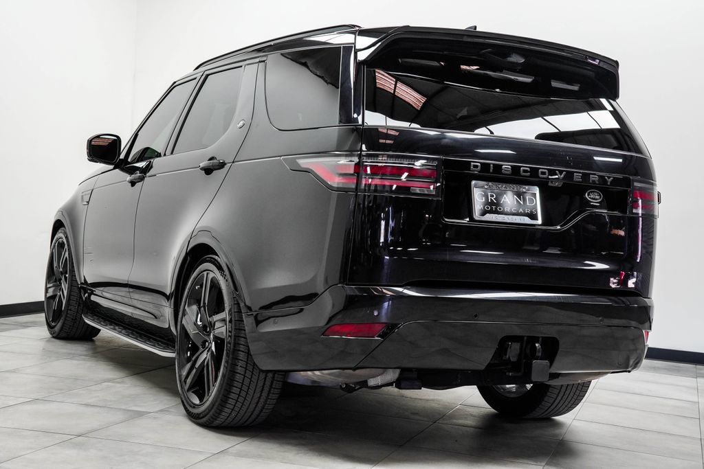 Used 2022 Land Rover Discovery HSE R-Dynamic AWD/4WD image 12