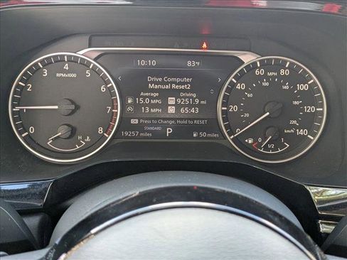 Certified 2022 Nissan Pathfinder SL w/ SL Premium Package FWD image 11