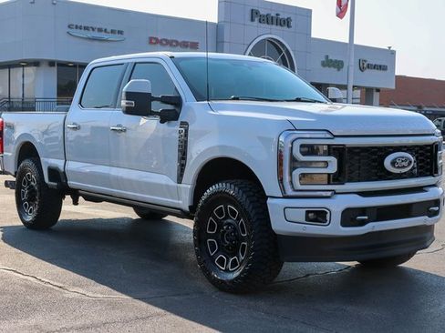 Used 2024 Ford F250 Platinum w/ FX4 Off-Road Package image 1