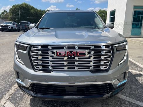 New 2026 GMC Acadia Denali w/ Super Cruise Package FWD image 5