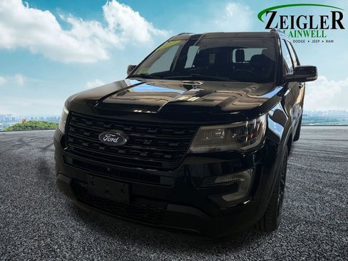 Used 2017 Ford Explorer Sport AWD/4WD image 7