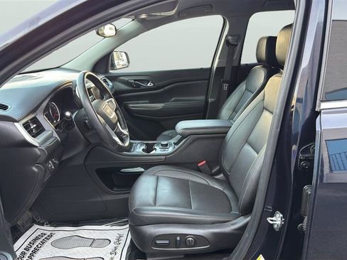 Used 2022 GMC Acadia SLT AWD/4WD image 11