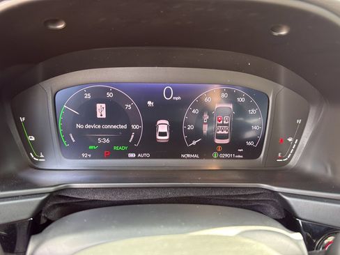 Used 2023 Honda Accord Touring image 11