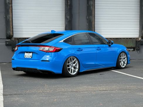 Used 2023 Honda Civic Sport Touring image 3