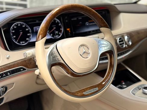 Used 2015 Mercedes-Benz S 550 Sedan image 19