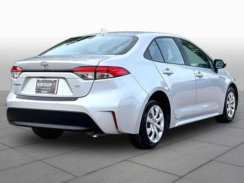 Used 2023 Toyota Corolla LE FWD image 13