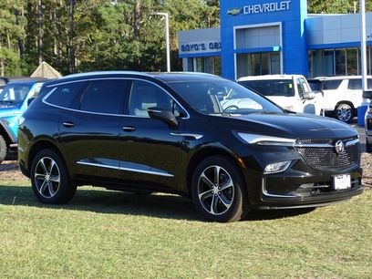 Used 2022 Buick Enclave Essence w/ Experience Buick Package