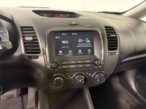 Used 2018 Kia Forte LX w/ LX Popular Package FWD image 15