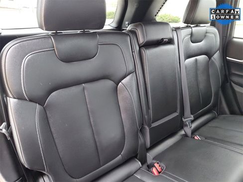 Used 2024 Jeep Grand Cherokee Limited w/ Trailer Tow Package image 19