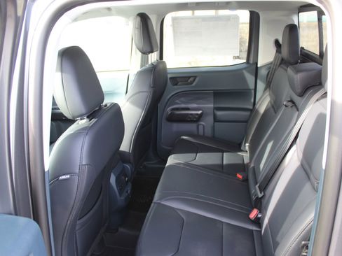 New 2026 Ford Maverick Lariat w/ Black Appearance Package AWD/4WD image 22